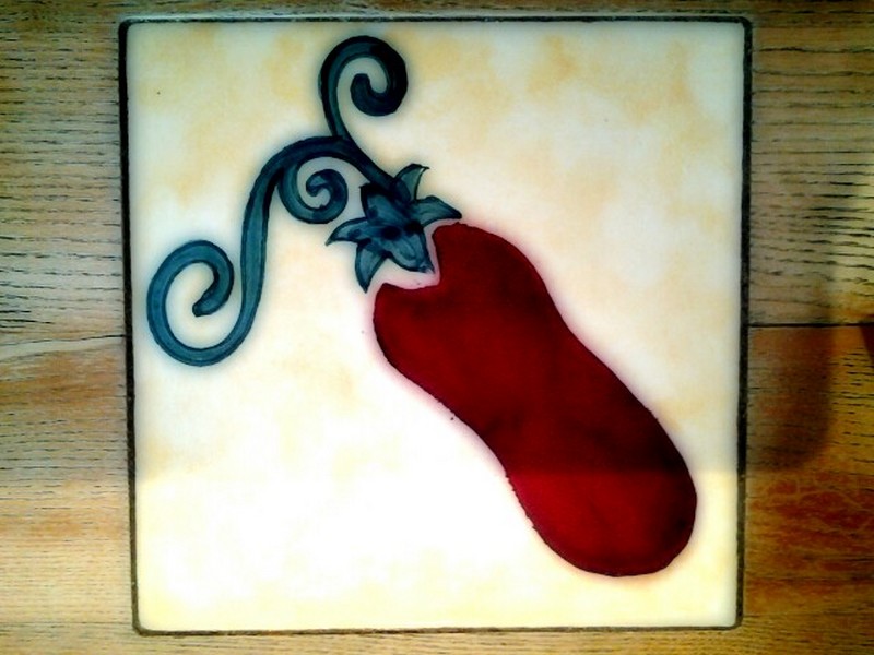 Logo rossopomodoro su maiolica